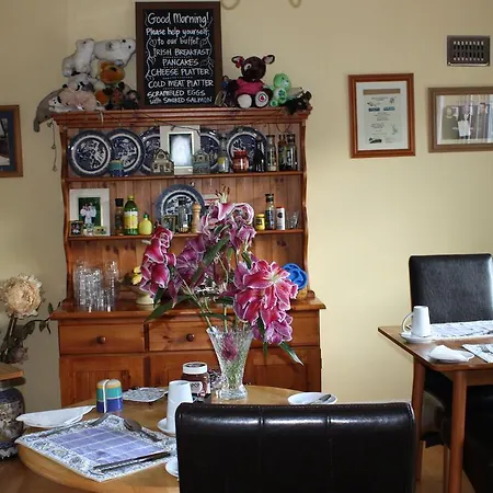 Bed & Breakfast Cillcearn House 3*